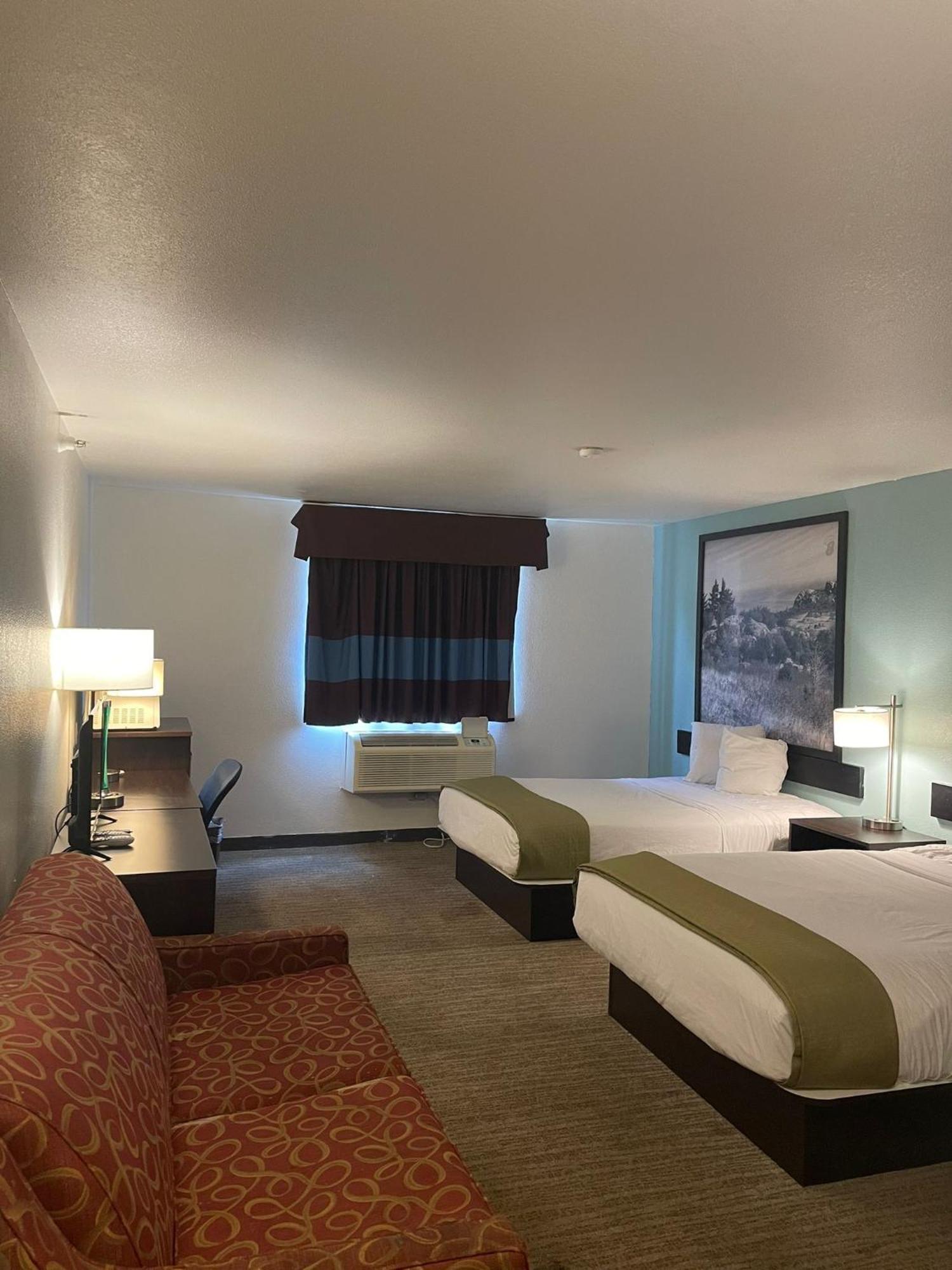 Super 8 By Wyndham Lynchburg Va Hotel Ngoại thất bức ảnh