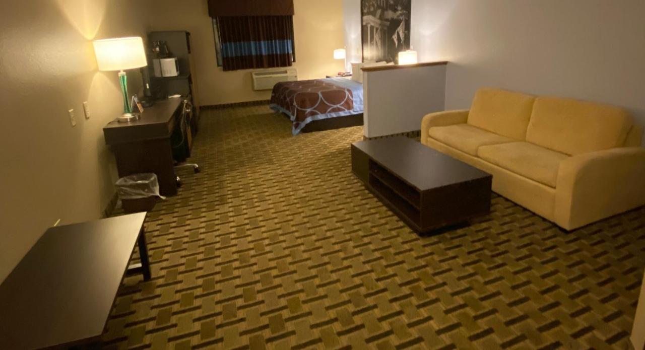 Super 8 By Wyndham Lynchburg Va Hotel Ngoại thất bức ảnh