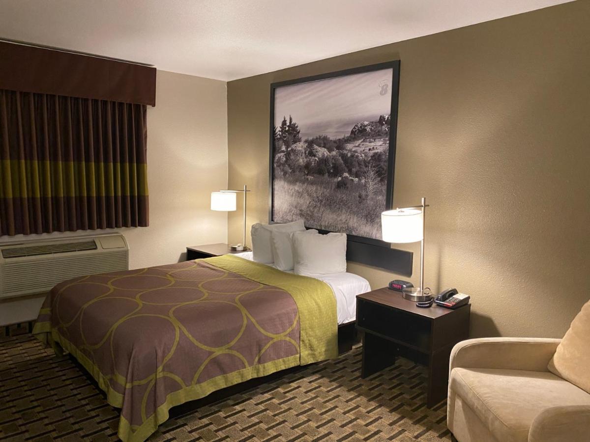 Super 8 By Wyndham Lynchburg Va Hotel Ngoại thất bức ảnh